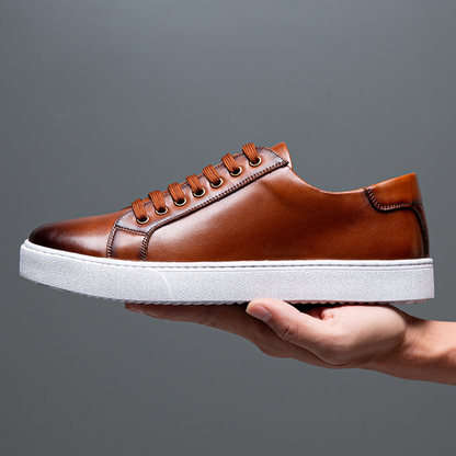 Atlas Low Top Sneakers