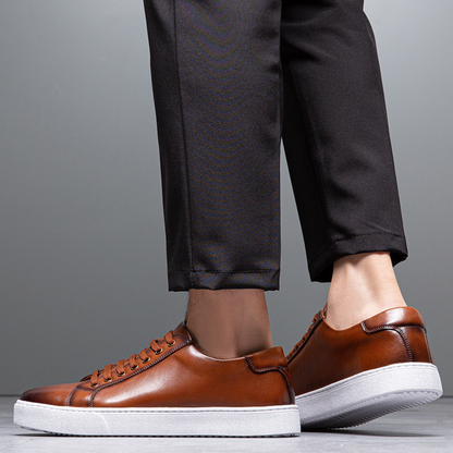 Atlas Low Top Sneakers